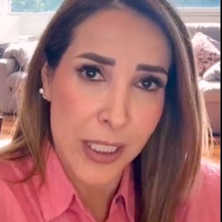 ¿Què nivel de credibilidad tiene esta dizque periodista?..😎
#PrensaBasura 
ccp. <a href="/azucenau/">Azucena Uresti</a>