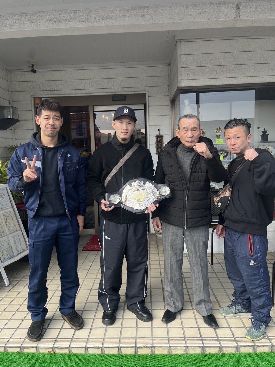 三好大成 tweet media