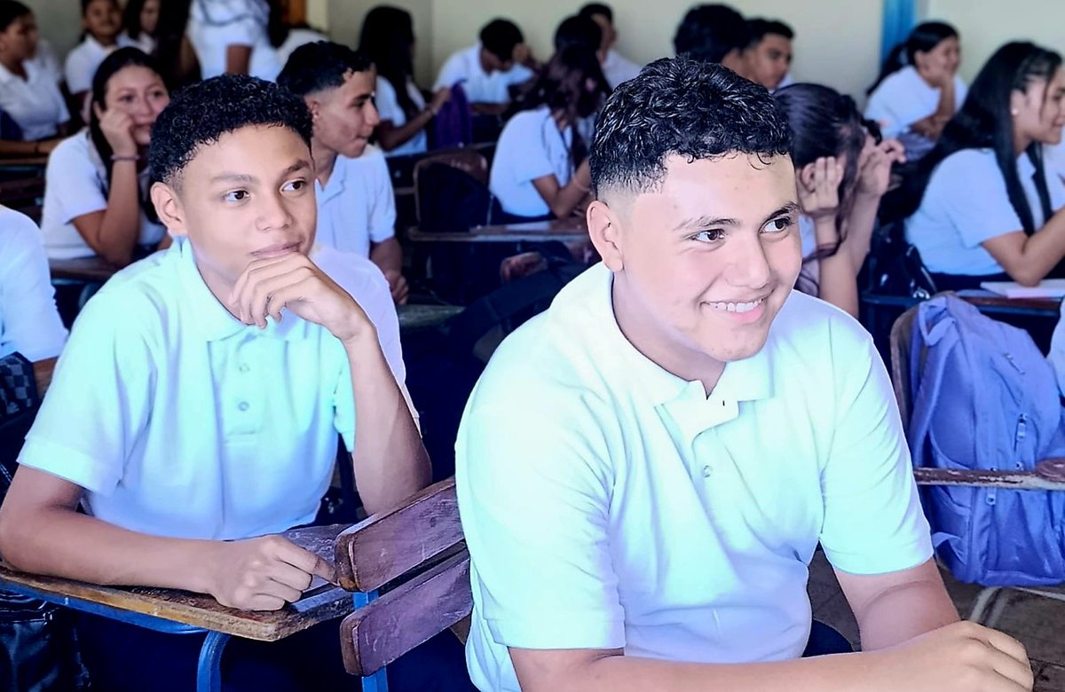 PublicoRamon's tweet photo. Con entusiasmo y alegría , el Colegio José Ramón, comienza el Ciclo Educativo 2026.
#MásyMásVictorias
#2026SiempreMásAllá https://t.co/6UGEUTvsr5