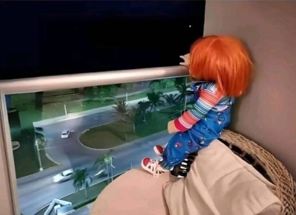 Aquí reflexionando porque nadie me aguanta.