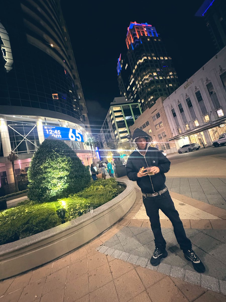 ANAXIMANDER 🛫🇩🇴 tweet media