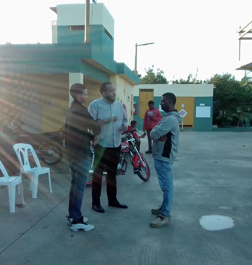 Visita a la provincia Valverde junto al compañero Yensy Vázquez.

Un solo destino: el camino hacia el 2028. 

#Charlie2028 
#CharlieMariotti 
#PLD