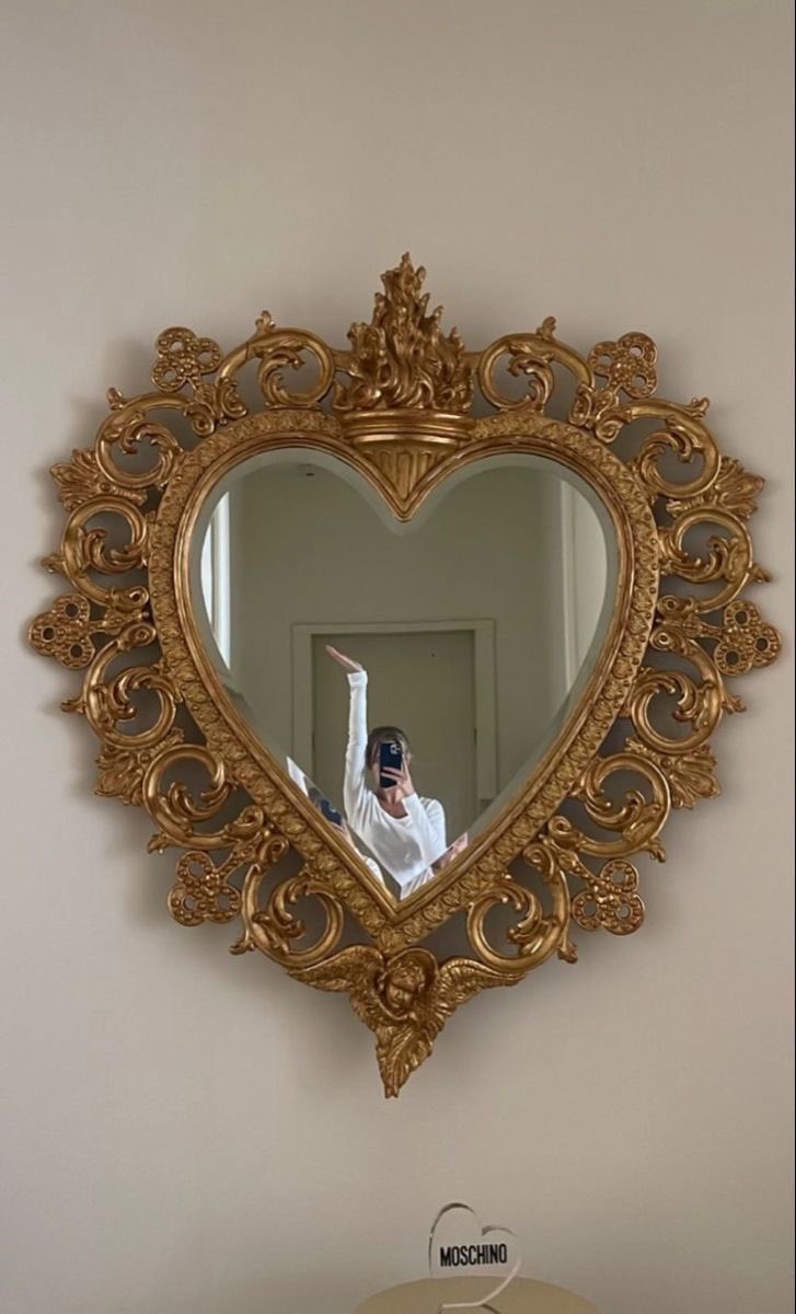 heart_jpg's tweet image. Vintage mirrors