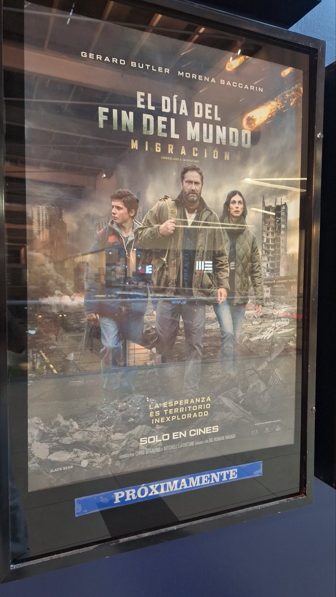 Hoy vi #ElDiaDelFinDelMundoMigracion y...

Encaja perfecto en el termino 'pelicula palomera 🍿', tiene drama, accion, suspenso, y mucha tensión, todo al puro estilo de Hollywood

Muchos clichés, muchos guionazos, pero a pesar de eso, resulta entretenida