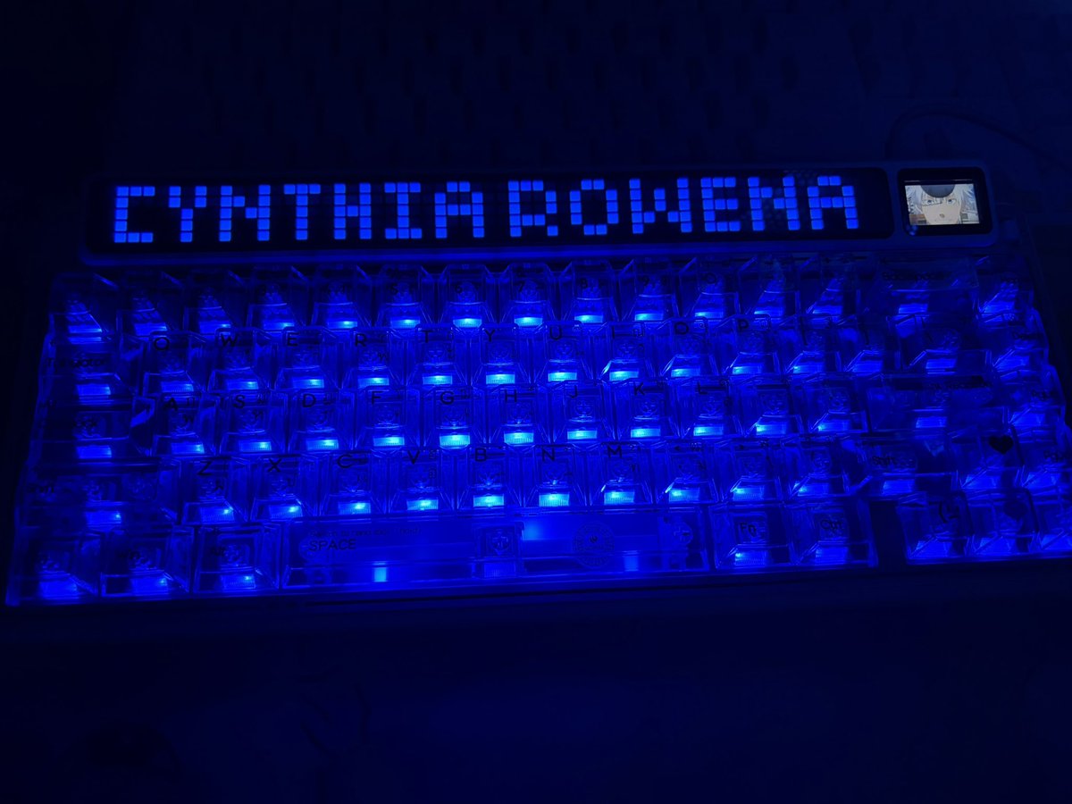 ขอบคุณที่อุดหนุนช่วยกันซื้อของ พยายามส่งเด็กคนนี้นอน 😭 ขอบคุณมาก ๆ งับ