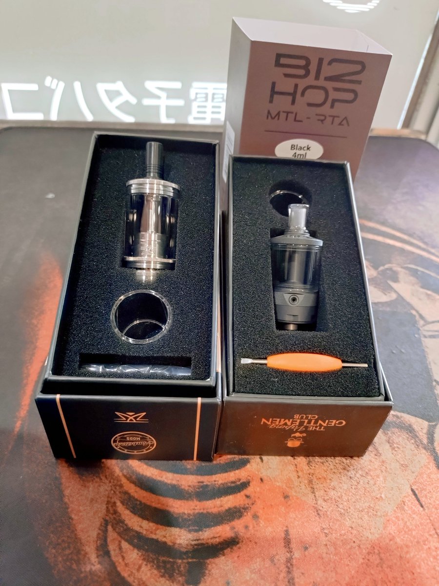 LessVape's tweet photo. 新入荷商品🔊
AmbitionMods
Revorie MTL RTA
再入荷
AmbitionMods
Bishop 2 MTL RTA
AmbitionMods
K1 Mod
お求めはボーダーラインへ
#AmbitionMods #沖縄vape #ボーダーライン https://t.co/2JKtfWTAbv
