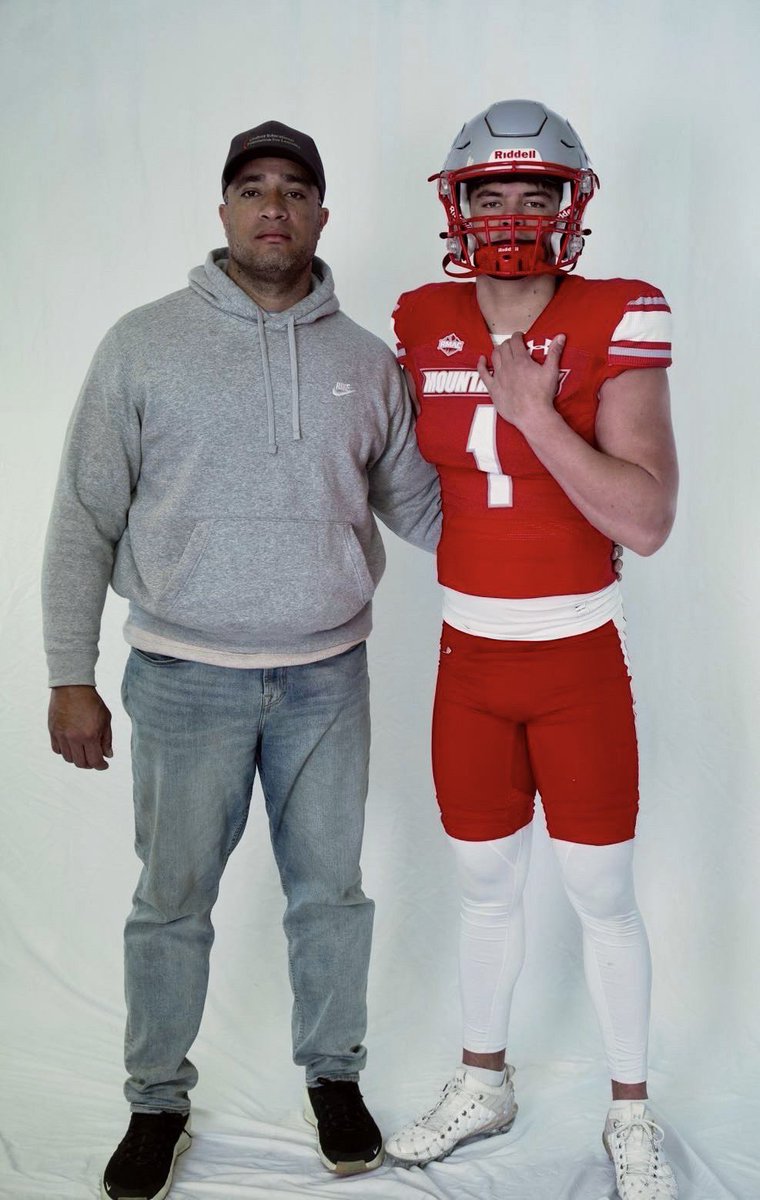 eluke_sanchez12's tweet photo. Had a great time this past weekend at Western Colorado for a OV!! Great coaches, players, and facilities!! God is good 🙏
@JGonzo_24 @Jas_Bains_12 @tauer34 @MountaineerFB @BrandonHuffman https://t.co/L41NIM0Rxg