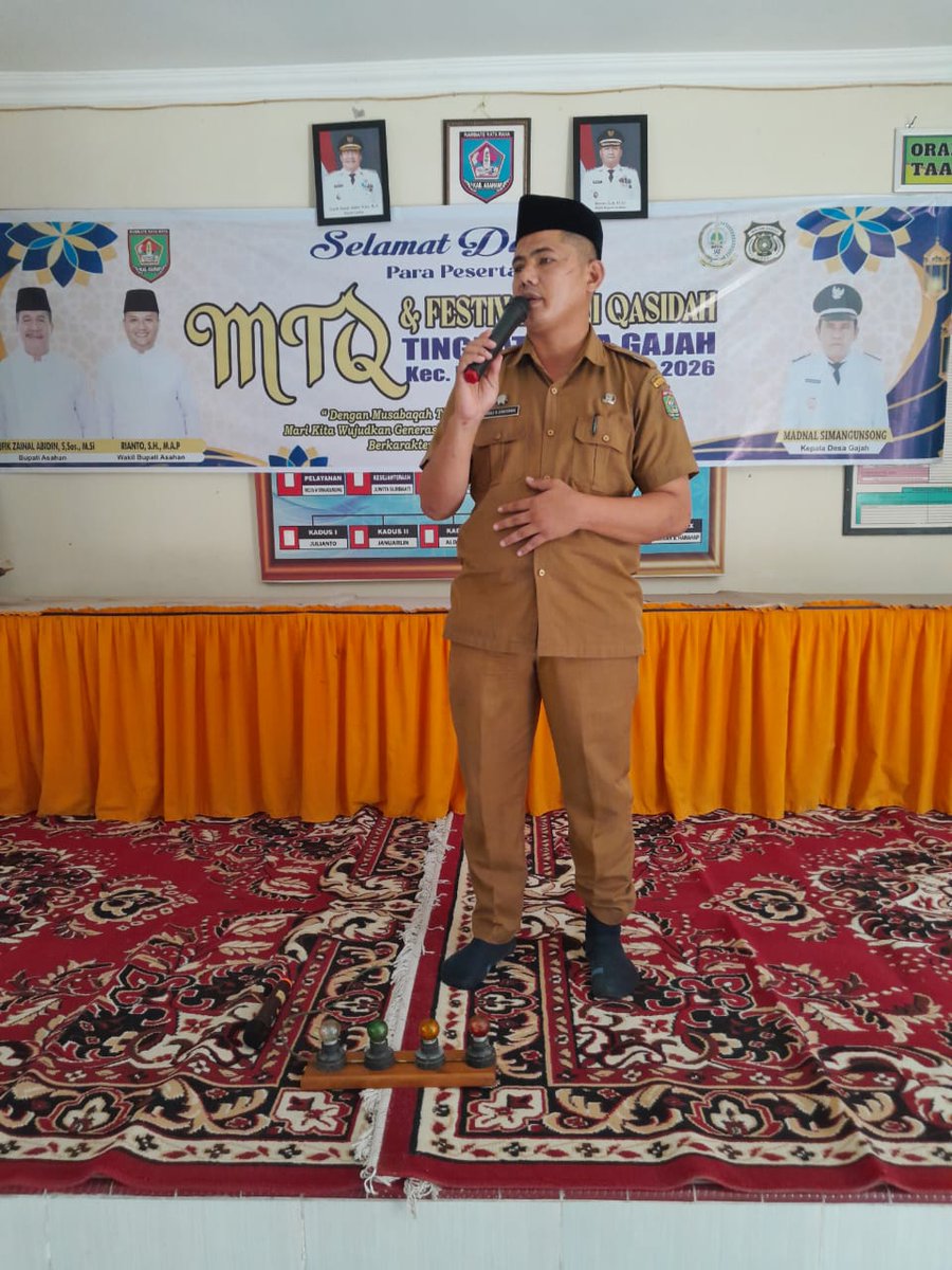 MerantiAsahan's tweet image. Generasi muda Asahan yang religius dan membanggakan!
Pelaksanaan lomba MTQ dan FSQ ke-57 Tingkat Desa Gajah di Aula Kantor Kepala Desa Gajah telah selesai dilaksanakan hari ini, Selasa (27/01/2026).

#MTQ
#FSQ
#PemkabAsahan
#MerantiAsahan