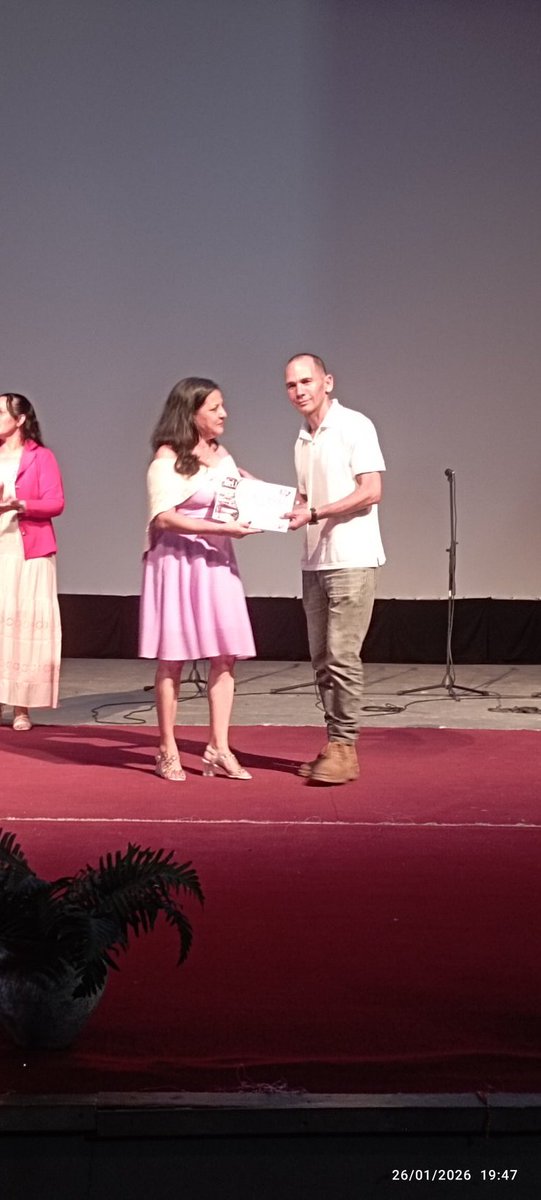 SMTCIE_IJ's tweet photo. Gala político cultural en saludo al #87AniversarioCTC  Ocasión especial para reconocer a  las empresas 
#Desoft  #Radiocuba y la empresa de 
#Correos con la condición #87AniversarioCTC 

Felicidades para todos.

#IslaDeLaJuventud 

#PorCubaJuntosCreamos https://t.co/9HVFH8rHgV