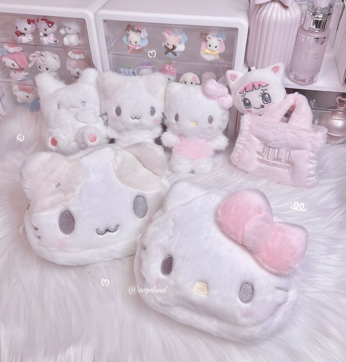 しろふわ雲でおひるね꒰ ᐢo̶̶̷ ·̫ o̶̶̷ᐢ ꒱もふもふ