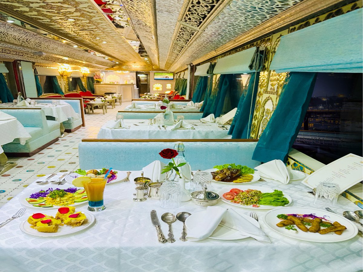 orientrailtour's tweet photo. From royal welcome to timeless memories—this is not just a journey, it’s an experience.

Visit Link- https://t.co/RhE3ZBoqcE
Contact Us- +91 9810071704

#palaceonwheelsticket #palaceonwheels #booknow #RoyalJourney #RoyalFeels #royaltrain #luxurytraintravel https://t.co/Z84S2x1ABG
