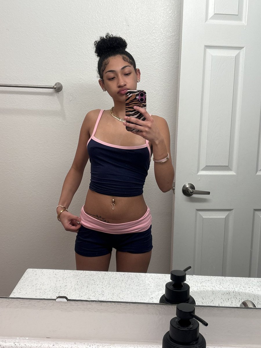 alyssia tweet media