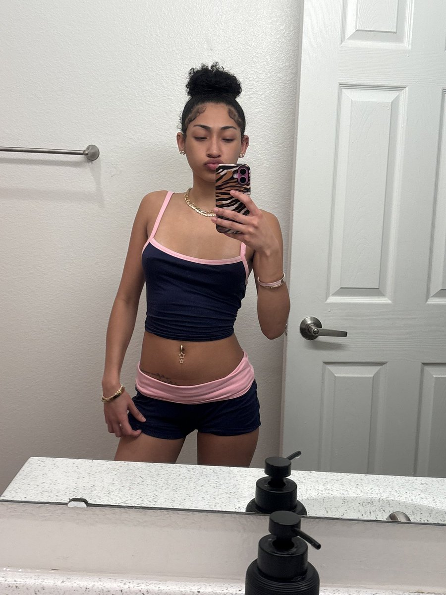 alyssia tweet media
