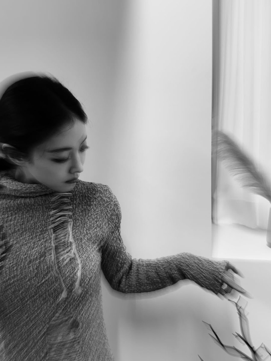 [260127] #LEESEYOUNG Instagram

📎 instagram.com/p/DUAHQOgkerA/…
 #이세영 #李世榮 #イ・セヨン