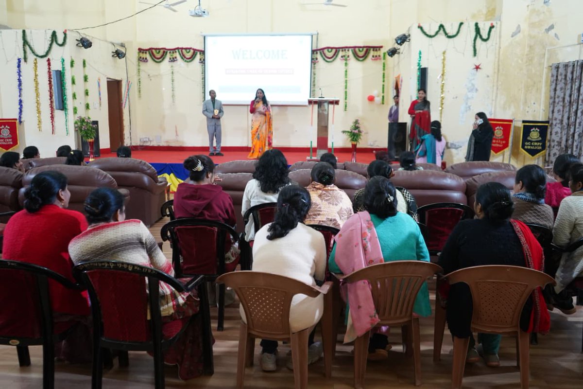 GwaliorRcwa's tweet photo. A awareness programme on Geriatric care of senior citizen organised at RCWA GC GWL on 22/01/2026 By Dr. Sandeep Kanojia Jayarogya Hospital Gwalior. https://t.co/EJVJziIzOw
