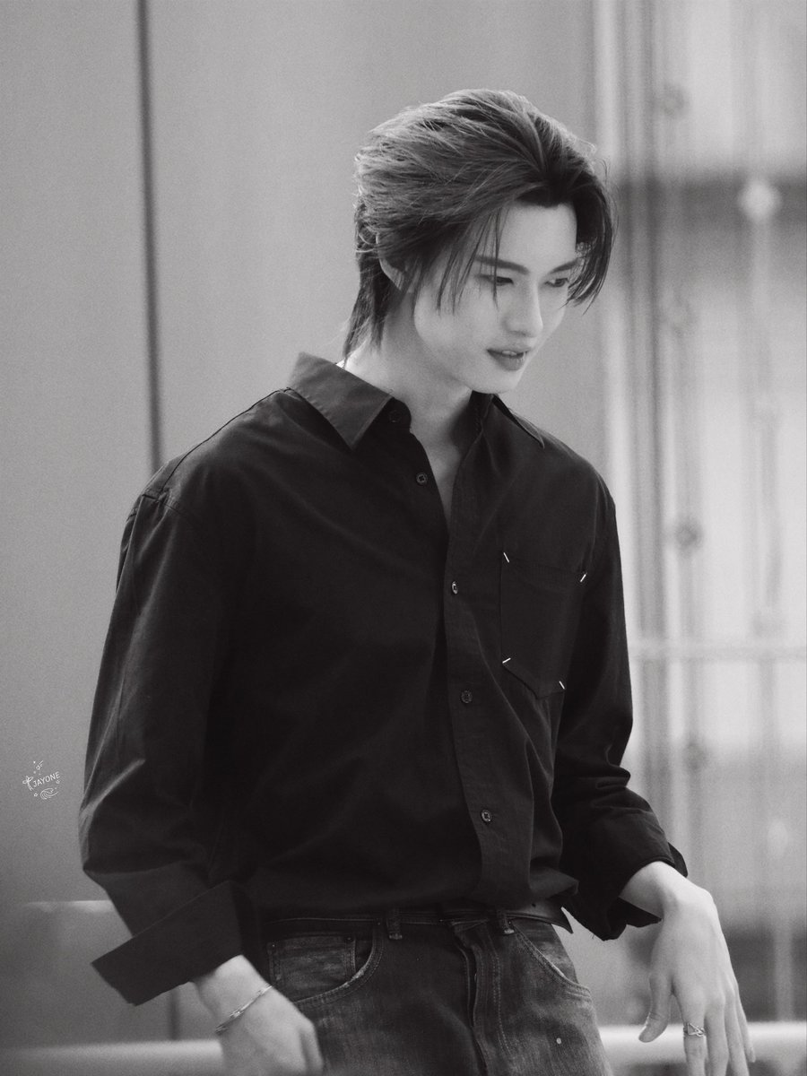 ♡♡♡ May the artist I love be discovered and loved gently