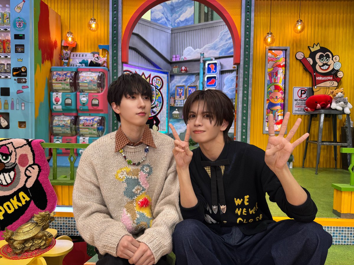OCTPATHofficial's tweet photo. フジテレビ「#ぽかぽか」
#OCTPATH から #四谷真佑 #栗田航兵
が出演させていただきました🧡💚

今日は栗ちゃんの誕生日でした🌰
当日みなさんと会えて嬉しかったです❕
僕もみんなも幸せな１日になりますように✨

再来週もよろしくお願いします🍀✨

@lets_pokapoka

#OCTPATH 
#OCTPATH_スターライトランデブー
#OCTPATH_GoTo5th