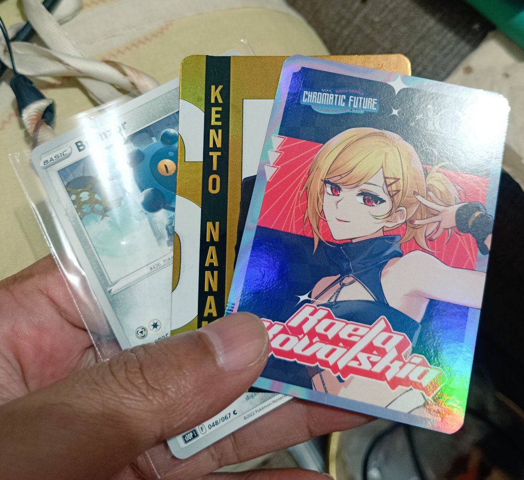 Aaakkk.. Kartu kaelanya sudah sampai.. dapet bonusan pulak.. makasi bro <a href="/astroharis/">🌲 #AraujoOut</a> 🙏