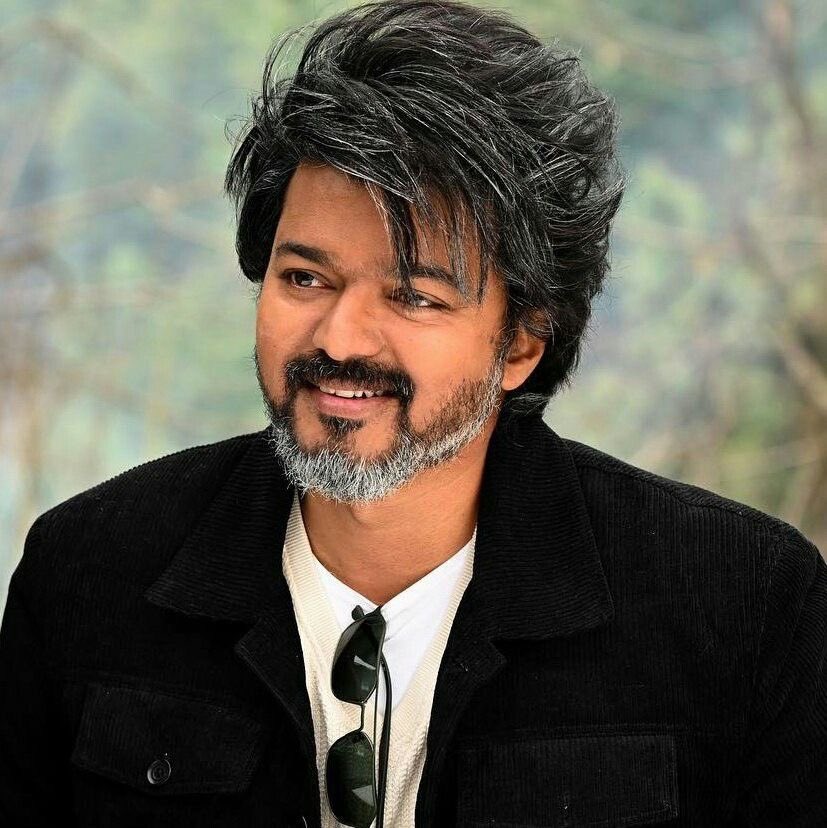 AsianBoxOffice's tweet photo. Who is King Of Kollywood?

🔄 #AjithKumar ♥️ @actorvijay https://t.co/dLZUPw8nV4