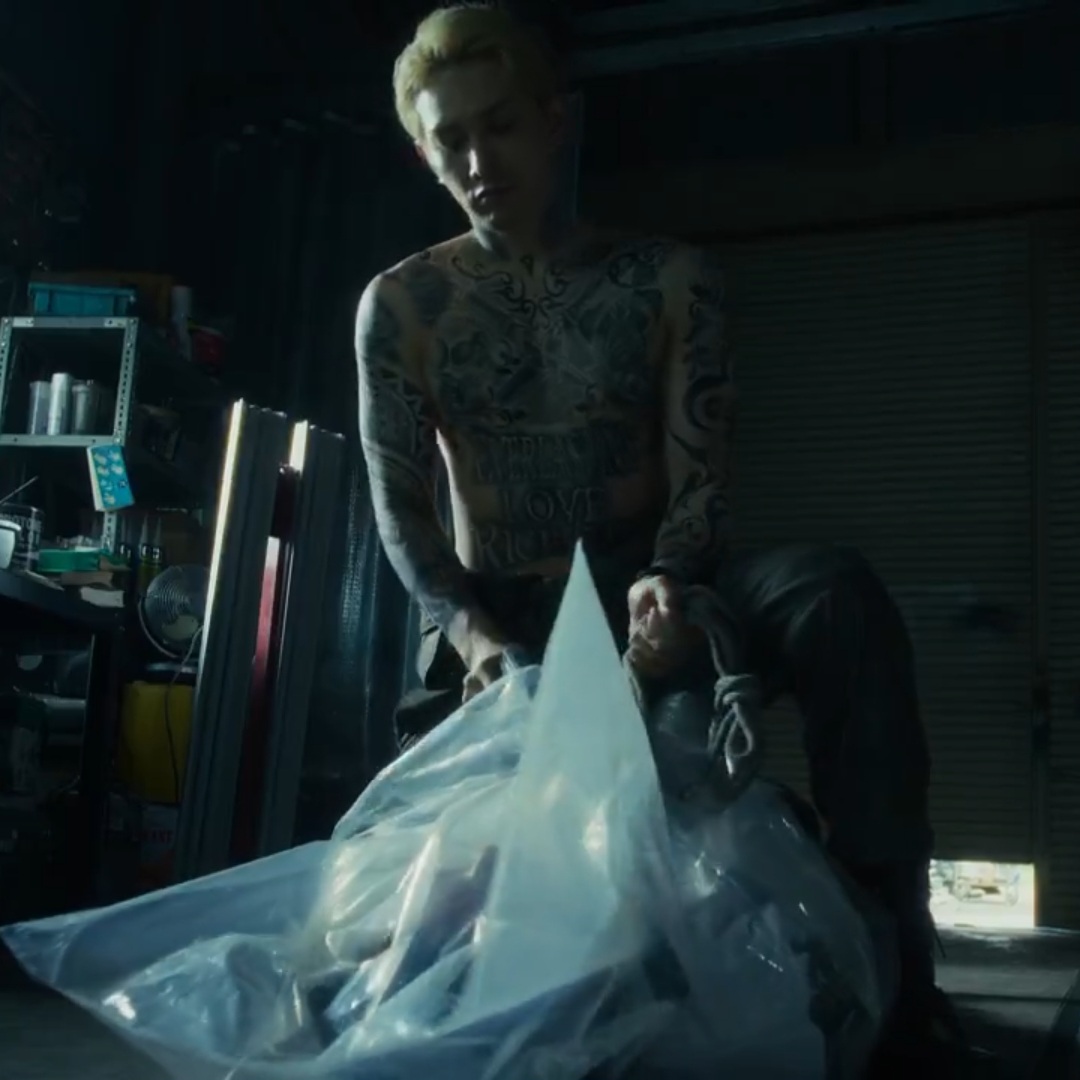 tlddk0704's tweet image. 저것도 일이라고 집중해서 하는지 또 부리 나오는 것 봐라 얘 우리애 맞네