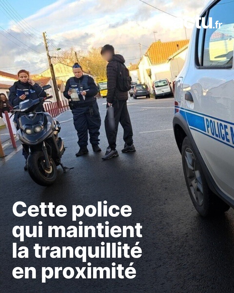 du_retz's tweet photo. On a suivi les policières municipales de Machecoul-Saint-Même, découvrez la diversité de leurs missions👮#LoireAtlantique #police @Interieur_Gouv @Prefet44 via @actufr ⤵️
https://t.co/KERLxZgI9i https://t.co/d4vncLwbCV