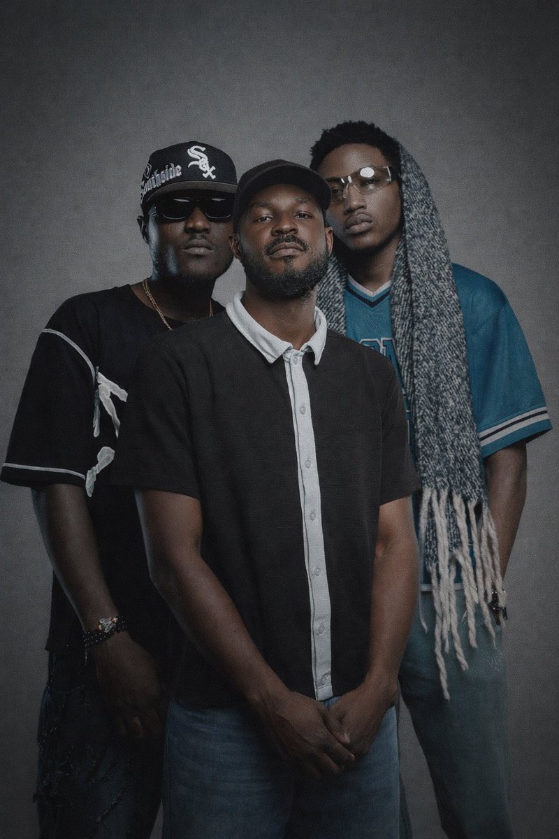 #OFCB (On Fait Ça Bien) avec <a href="/WillyWallas5/">Willy_Wallas</a> &amp; <a href="/trois_officiel/">E.A.T.L SOON</a> DISPONIBLE PARTOUT 🔥🇨🇲
👉🏾⛓️‍💥onerpm.link/OFCB