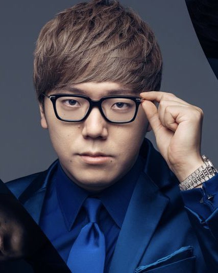 「#仮面ライダーガッコロン」が遂に現実にー。

映画『仮面ライダーガッコロン』
4月29日（水・祝）ROADSHOW
⁡
主演 HIKAKIN
#仮面ライダー 生誕55周年記念作