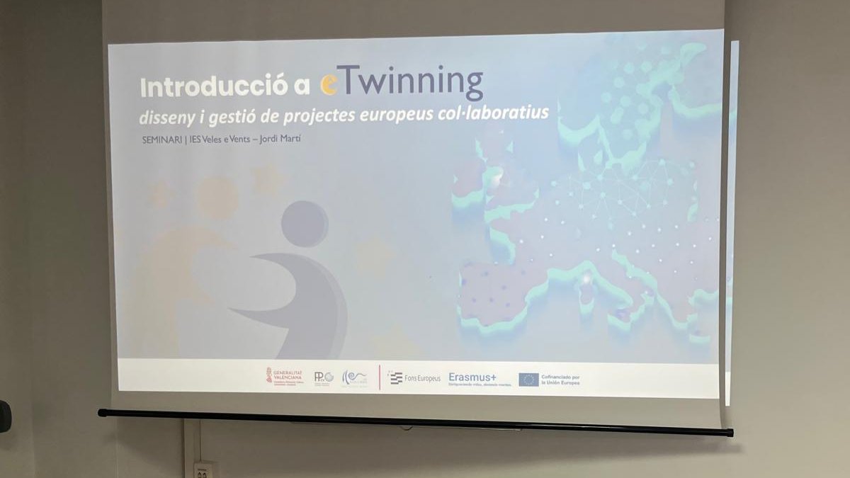 Seguim amb el seminari d'introducció a #eTwinning 🇪🇺 que impartisc per a docents. Orientat al disseny i gestió d'activitats i projectes europeus col·laboratius.