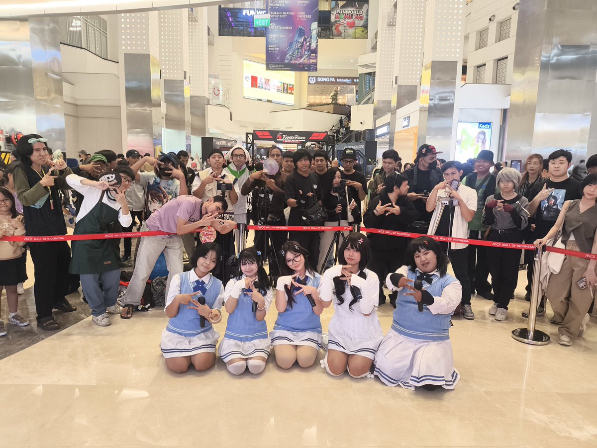 karyllayam's tweet photo. maaciw untuk hari sabtu kemaren, and sorry.. if I don't show up on Sunday, it's because I'm not feeling well
lop yu ol🩵🩵✨✨
tetap jaga kesehatan kalian semua🛌 #Stellar #stellifyteam #stellifykaryll https://t.co/xSAtob5fjo