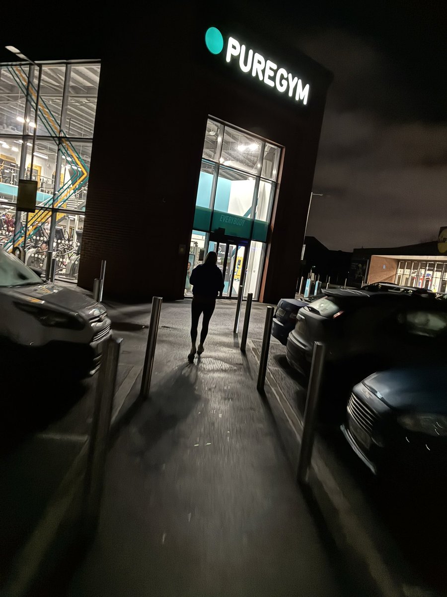 #Morning ☕️

Same venue but different weather…

Picture ~ 🌄 
Today ~ 🌧️ 🌧️ 🌧️ 

It’s #tiME to make my own storm in the gym…

🙌💜🧠
#coffee #exercise #teacher5aday