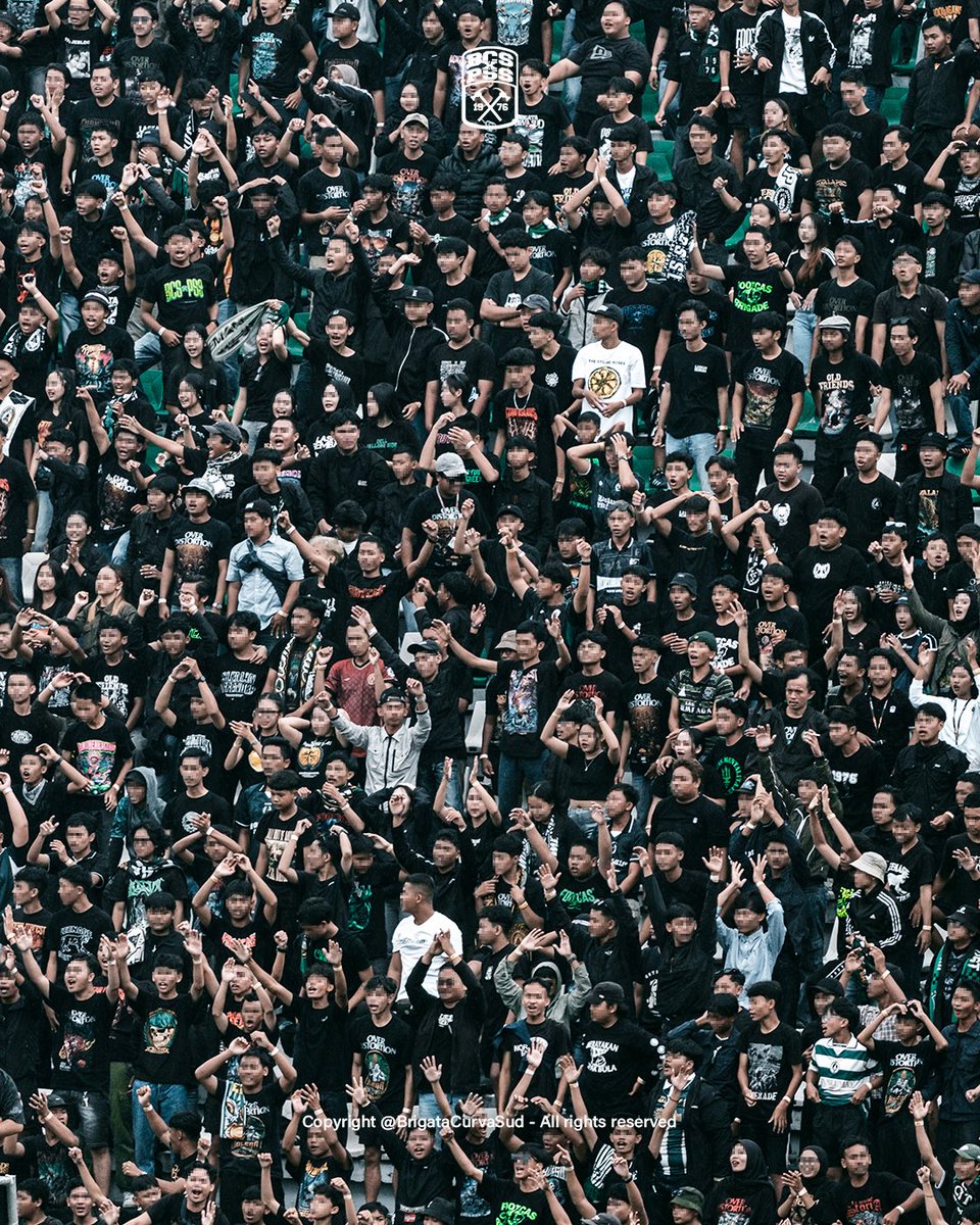 #MatchAmbience

Home | PSS v persela
Ahad, 18 Januari 2026
-
Sabtu malam kita ulang gairahnya lebih gila!🔥👐🏻 #OraMuntir
