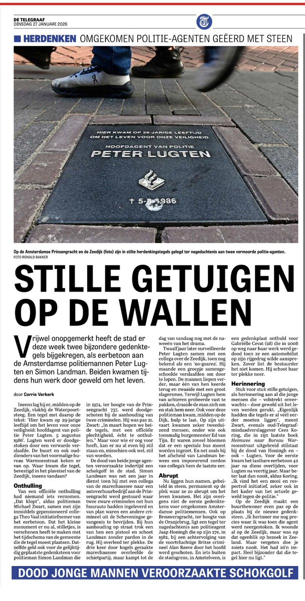 samenzeedijk's tweet photo. De media besteedt nu eindelijk aandacht aan de herdenkingssteen voor Peter Lugten die op de Zeedijk werd vermoord.  Weet iemand of de dader  nog leeft? @telegraaf @AT5 @parool Een van de Zeedijkers heeft voorgesteld om een brug naar Peter te vernoemen https://t.co/GirbVpSK8C