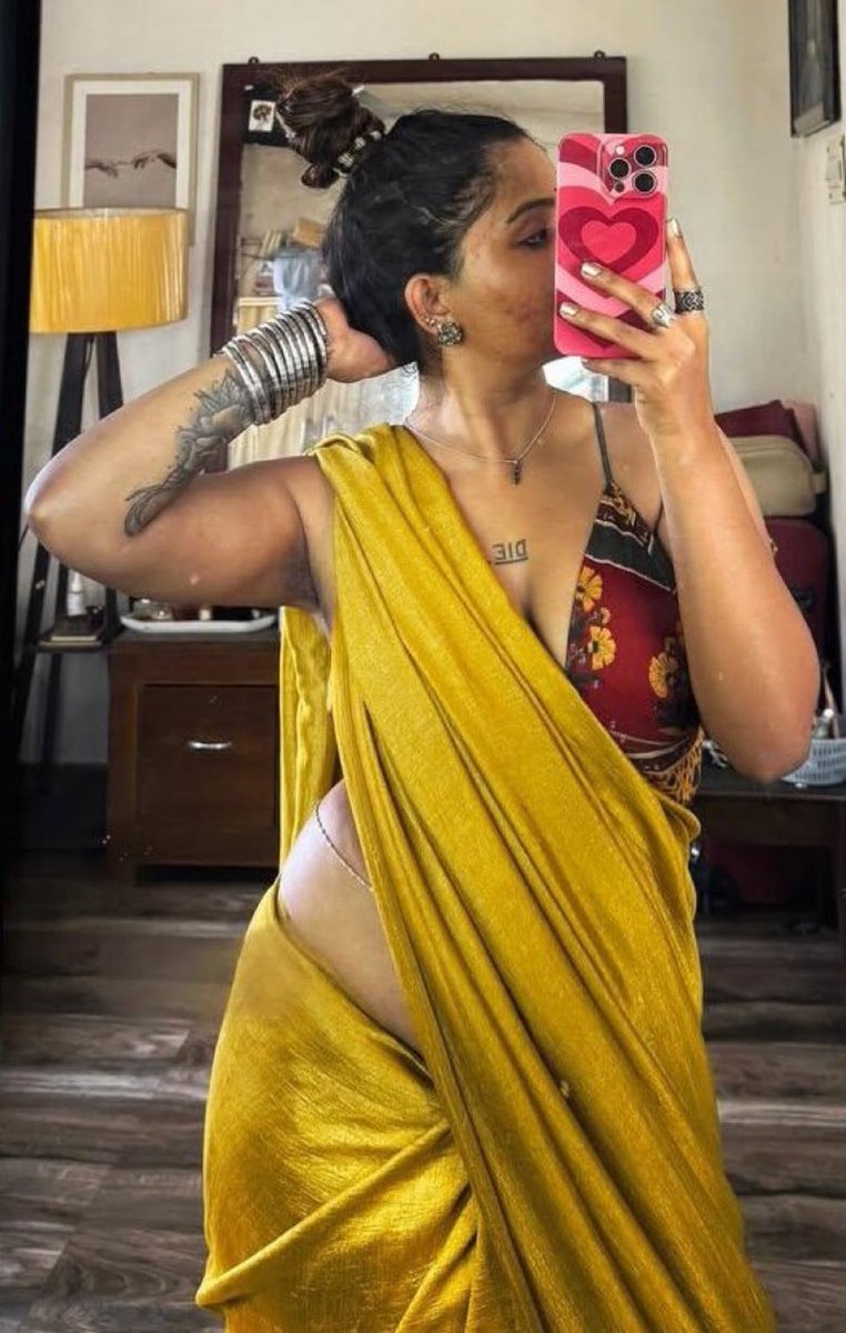 MeghPeonX's tweet photo. Good morning kitties nd pups
Mommy woke up a bit late today
But now she is hungry
Want mommy to make you her first hunt?
Make yourself ready nd presentable so she will choose you over others 🥀
Lemme see how you are looking in comments/Dm
#Roze https://t.co/dbITaOdRpF