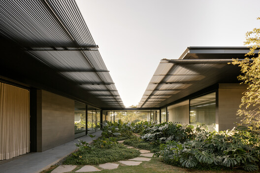 Architectural Art (A-A) tweet media