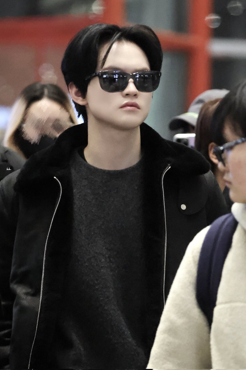 "pour qui vous prenez-vous?" ㅡ🐬