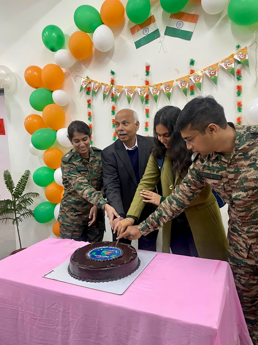 GmpFMSDU's tweet photo. Celebrating Republic Day with the GMP 06 cohort at FMS! ๐ฎ๐ณ
The morning was marked by the ceremonial lighting of the Diya, the National Anthem, and a cake-cutting with our Dean and faculty followed by high tea.
#FMSDelhi #GMP06 #RepublicDay2026 #LifeAtFMS #fms #Defence https://t.co/FOJ3HacSAi