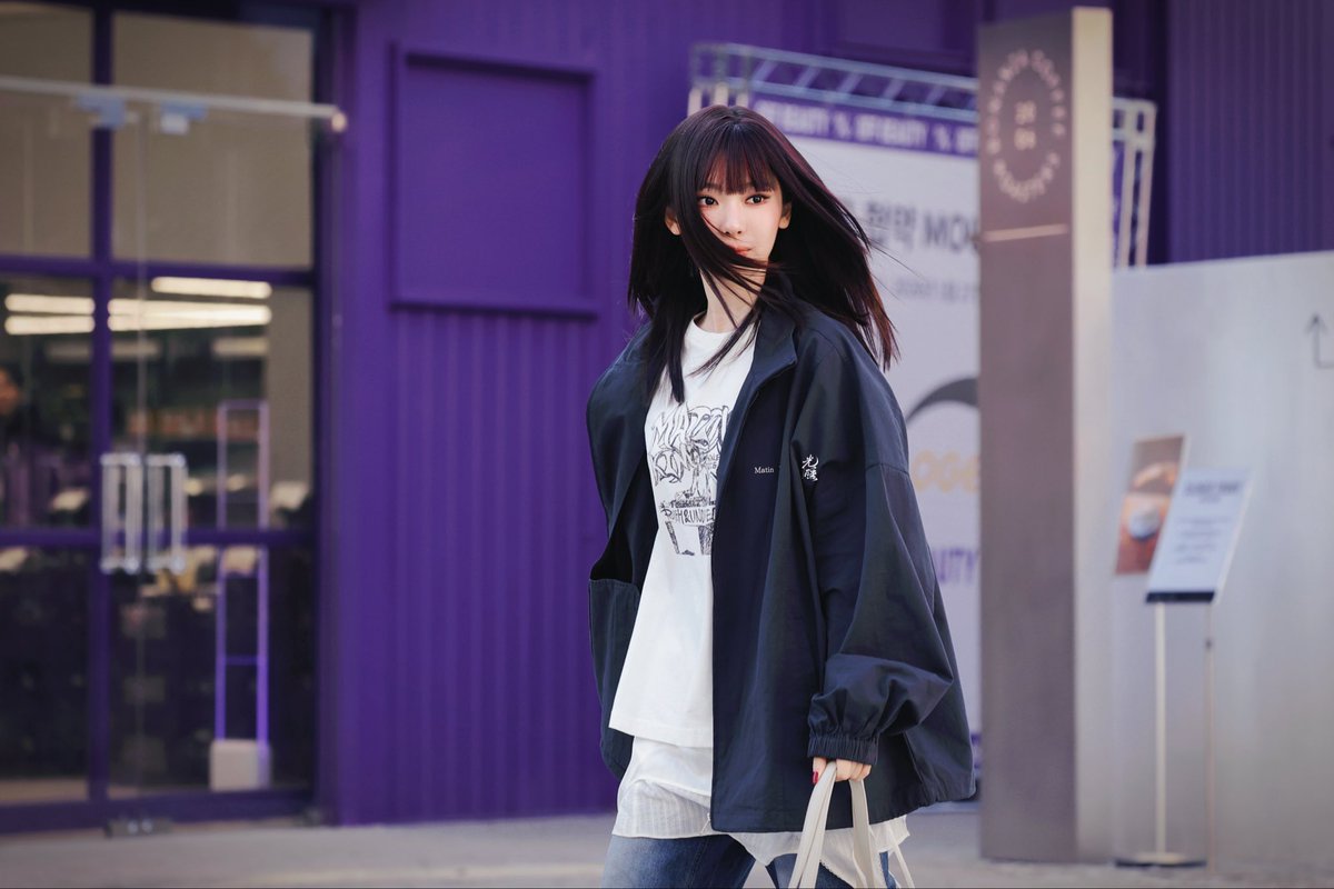 GUANGXUN1023's tweet photo. 260127💼

#NINGNING #닝닝 #宁宁
 ​​​#宁艺卓 #ニンニン
 #aespa #에스파 https://t.co/a6em00ve63