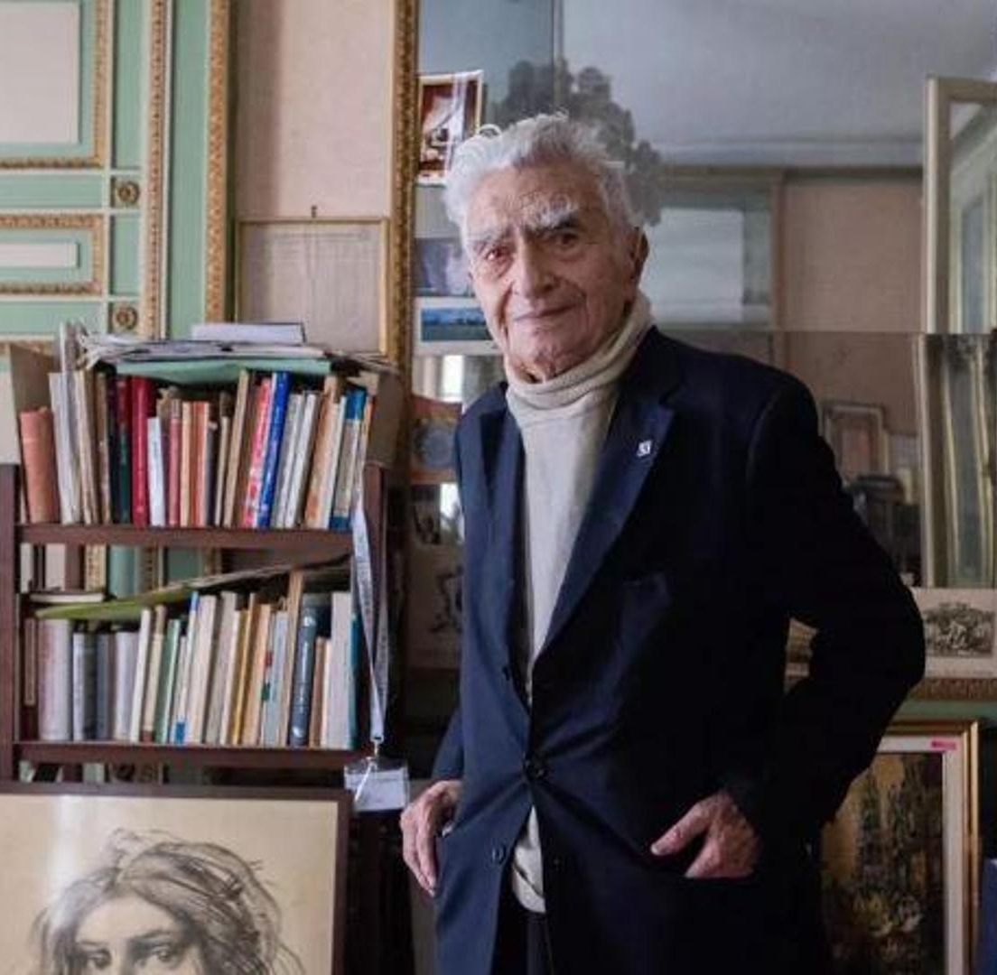 #AccaddeOggi #27gennaio 2024; nel #GiornodellaMemoria passa all’Oriente Eterno, all'età di 105 anni, il caro Fratello #BrunoSegre, Massone, partigiano, avvocato, instancabile paladino delle libertà. Era entrato in #Massoneria negli anni '70.

#Shoah ▶️ online.fliphtml5.com/zfvyd/olmb/?17…