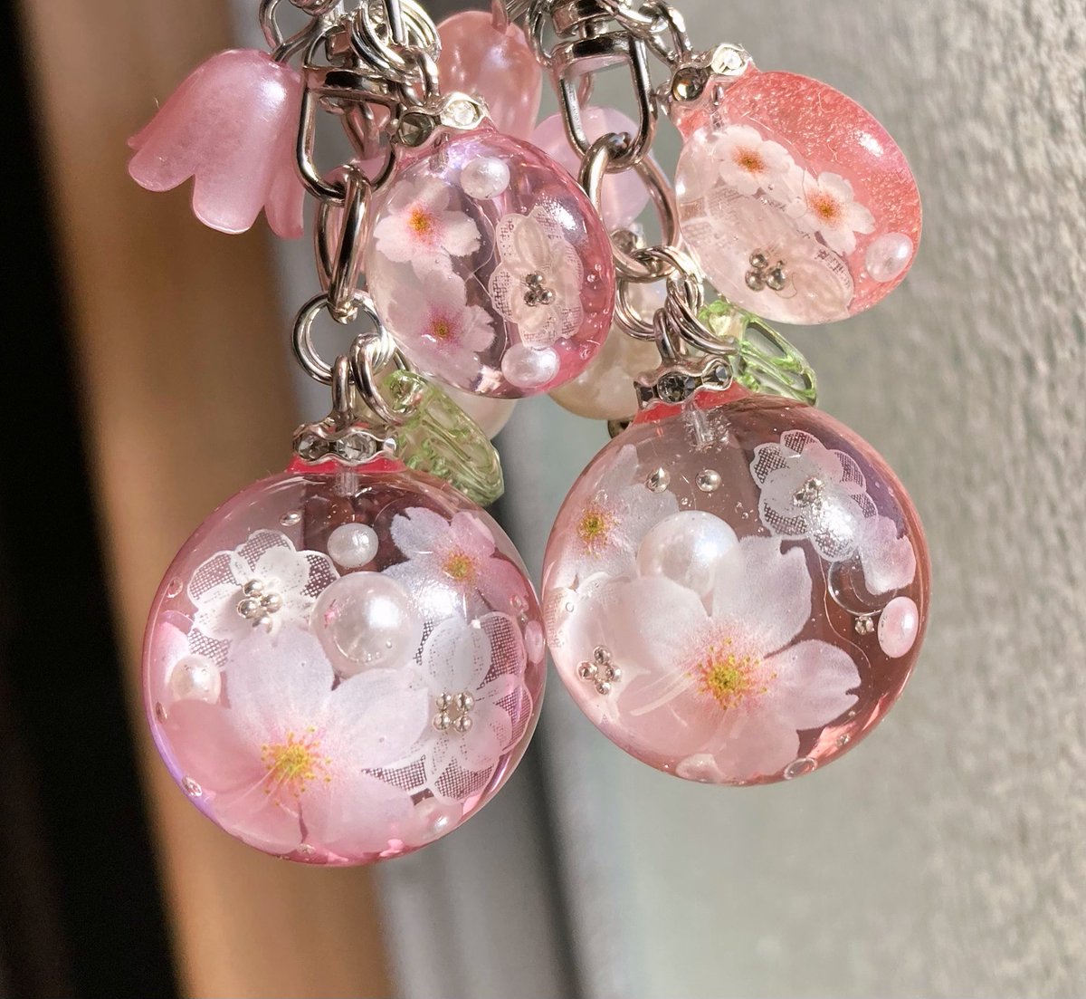 ⁡まんまる桜バッグチャーム🌸

#レジン #レジンアクセサリー #ハンドメイド #バッグチャーム #桜
