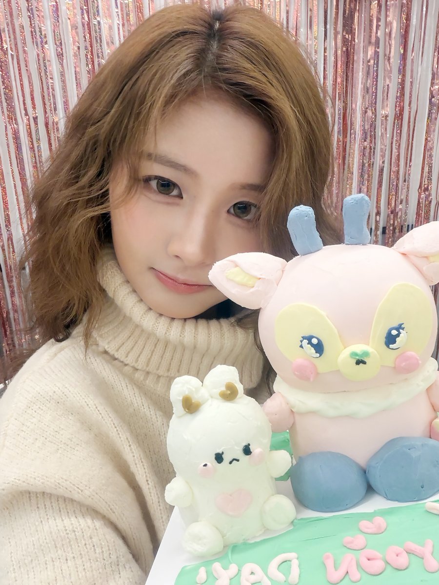 NMIXX_official's tweet image. [🐰] HAPPY SULLYOON DAY

⠀⠀ᕱ ᕱ
“ପ(„ơ ᴗ ơ„)ଓ”🎂

#NMIXX #엔믹스
#설윤 #SULLYOON
#설윤이_행복해지는_부적
#LUCKY_SULLYOON_DAY