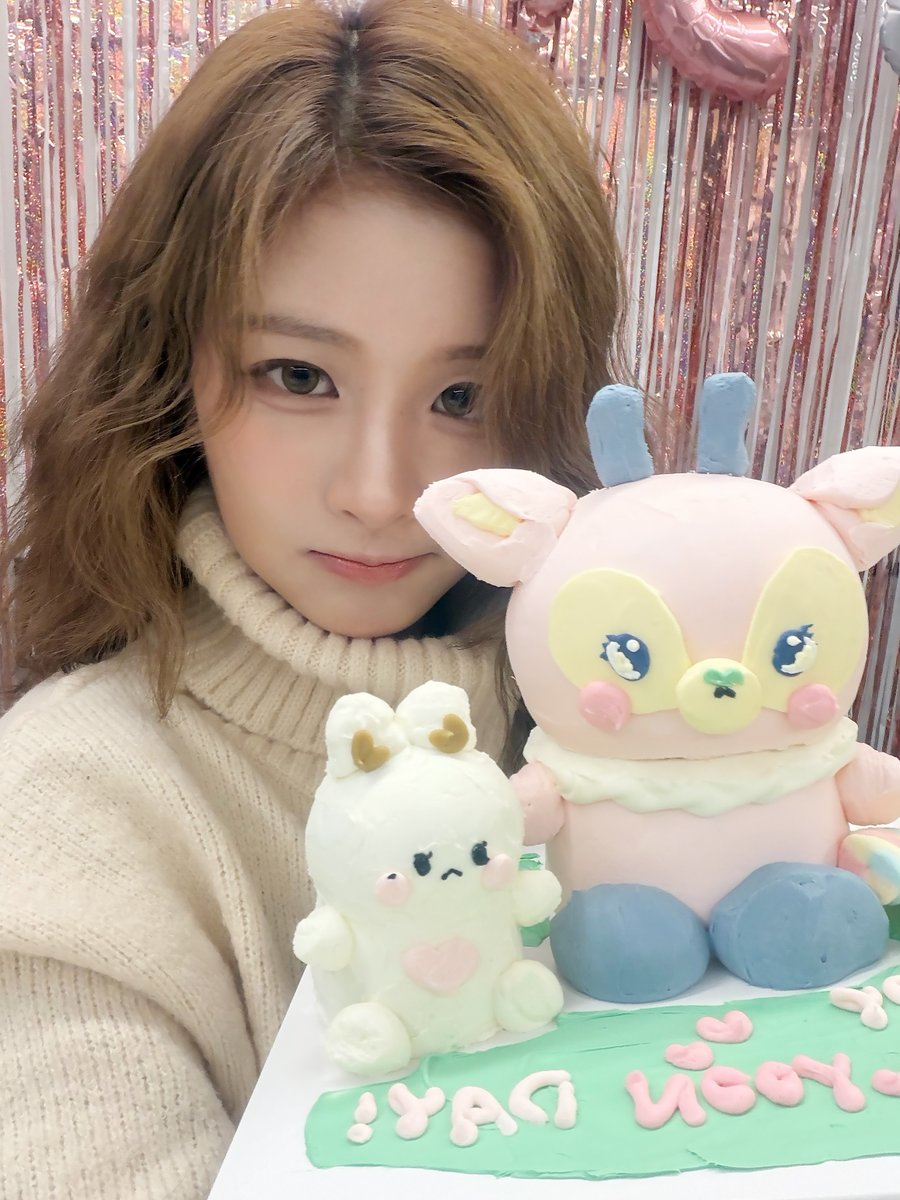 NMIXX_official's tweet image. [🐰] HAPPY SULLYOON DAY

⠀⠀ᕱ ᕱ
“ପ(„ơ ᴗ ơ„)ଓ”🎂

#NMIXX #엔믹스
#설윤 #SULLYOON
#설윤이_행복해지는_부적
#LUCKY_SULLYOON_DAY