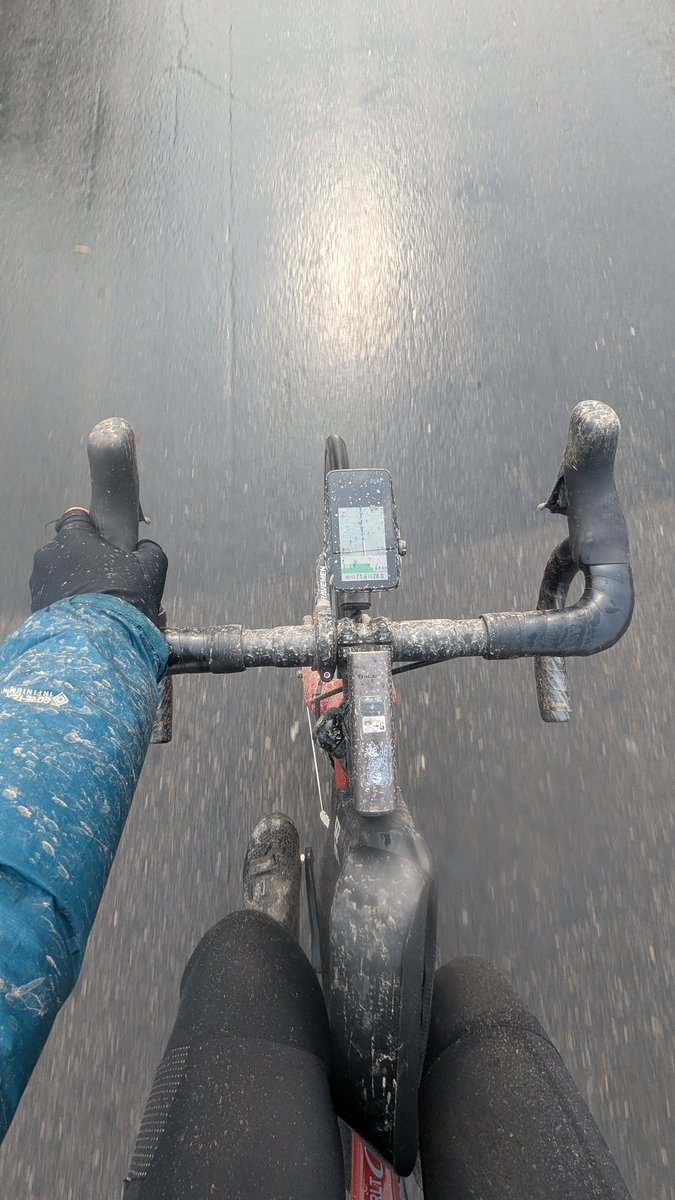 pekoページ ☃️peco kids☃️ レトロチュニック柄で ベストとポンチョを