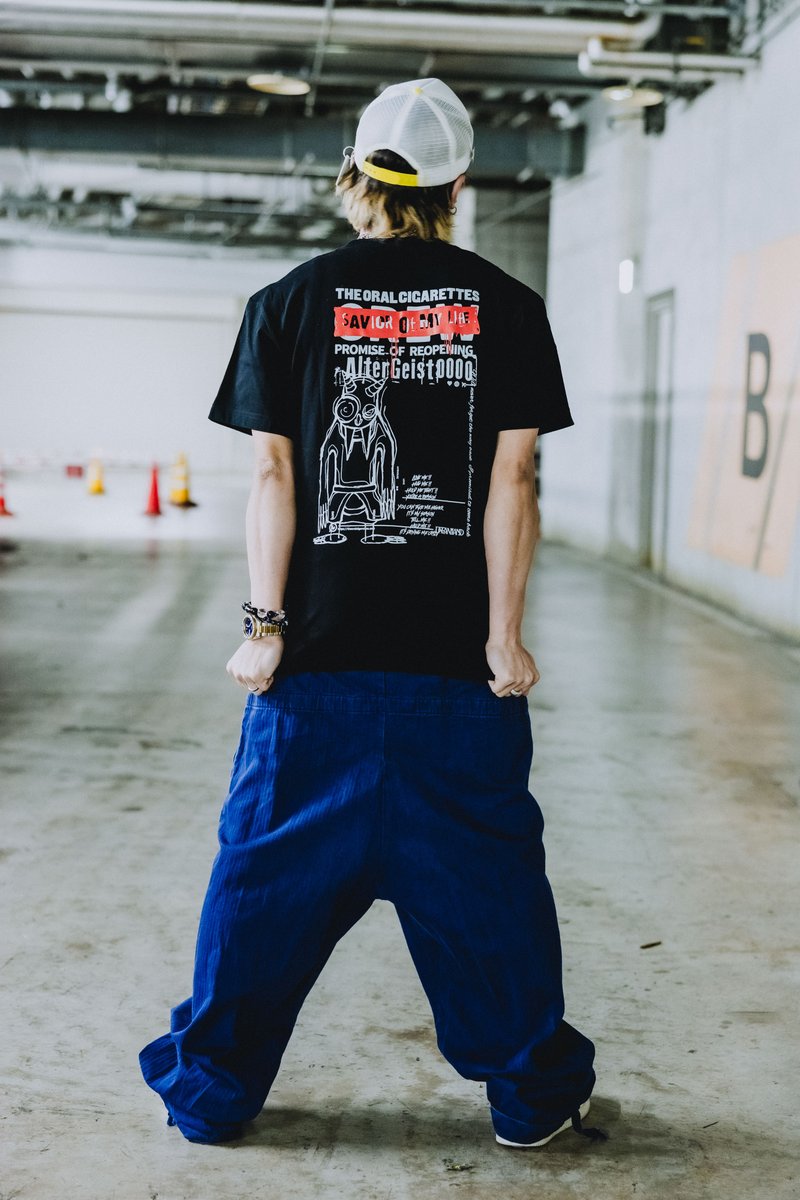 着用写真公開！】 FC限定「CREWED Tシャツ」の着用写真を公開！ グッズ