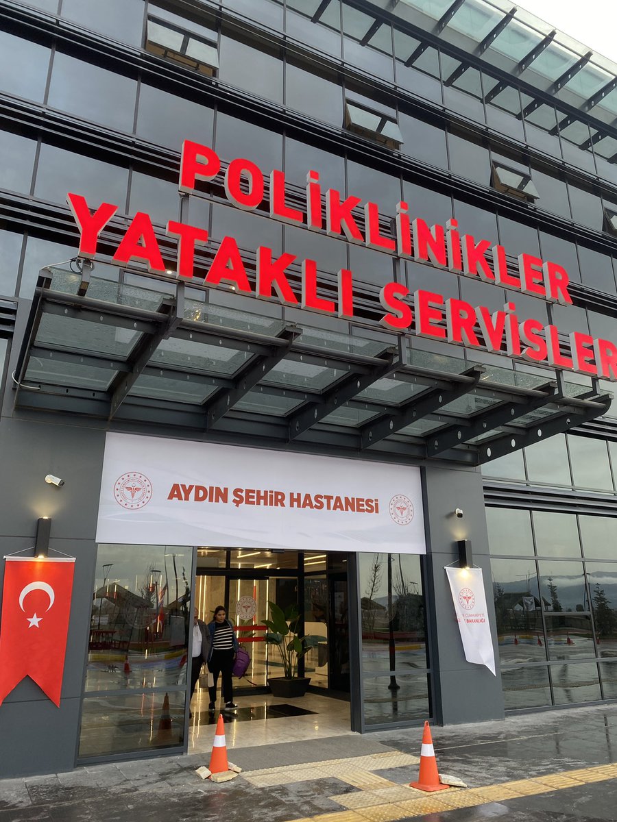 Sabah 6’da kulak ağrısı ile şansımızı deneyip MHRS ile 9’a randevu aldık..

Geldik yeni şehir hastanesine muayene olduk, ilacımızı aldık tedavi olcaz nasipse..

Bu devletin sağlık sistemine laf söyleyen taş olsun..<a href="/saglikbakanligi/">T.C. Sağlık Bakanlığı</a>
