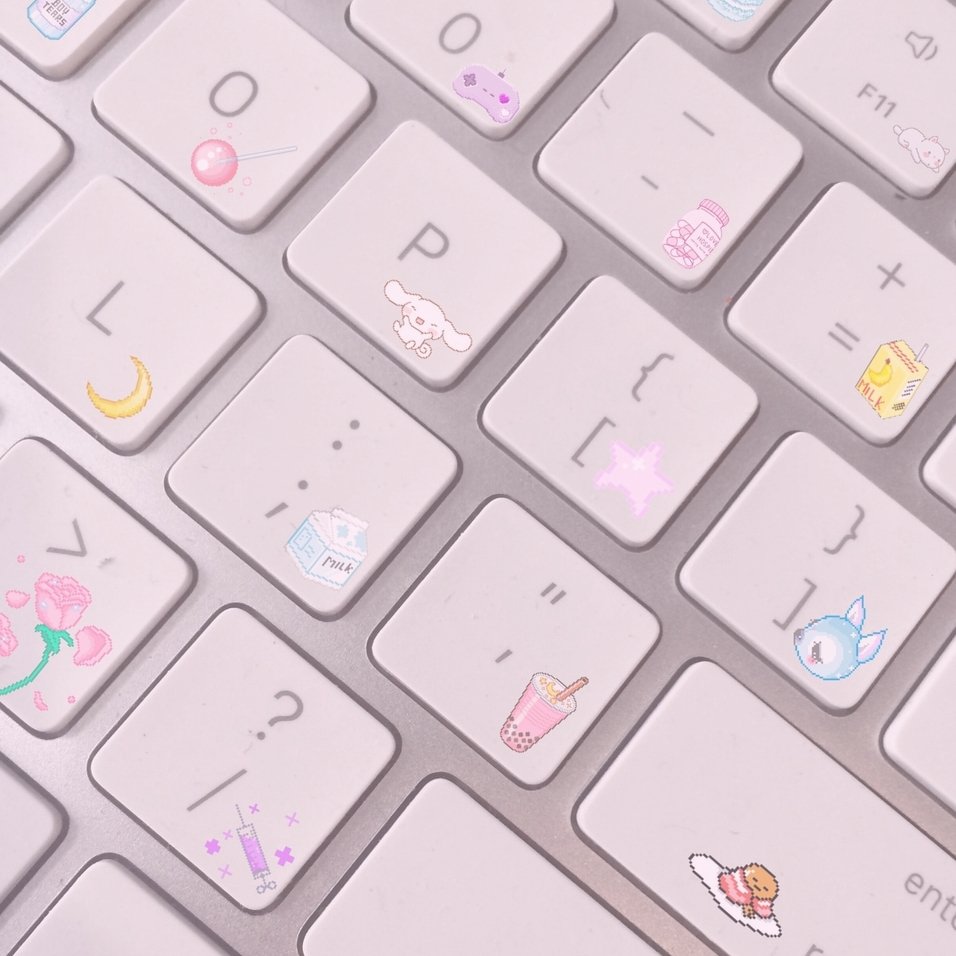Aesthetic keyboard with cute pixel vibes 💗