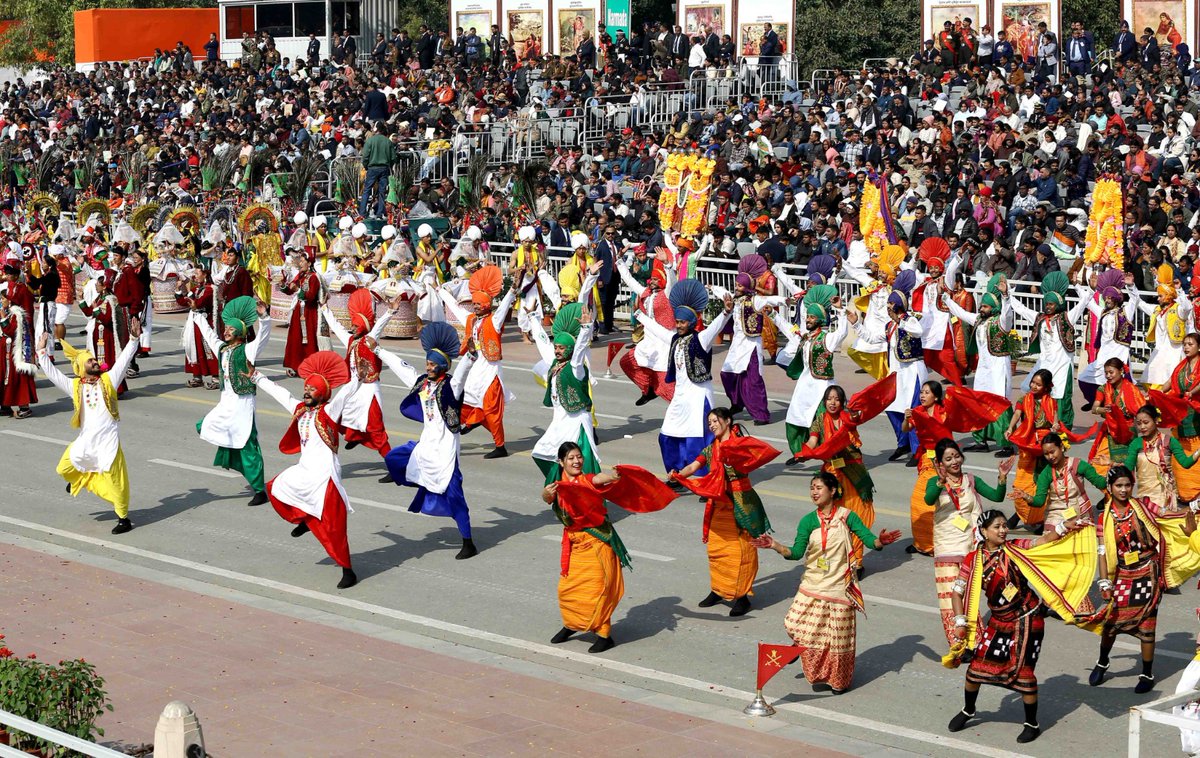 himantabiswa's tweet photo. This year's #RepublicDay was all about celebrating North East and the fervour of Assam.

Colours of Assam in full display yesterday in New Delhi.

Proud moment ❤️ https://t.co/Tv1B9NiHZM