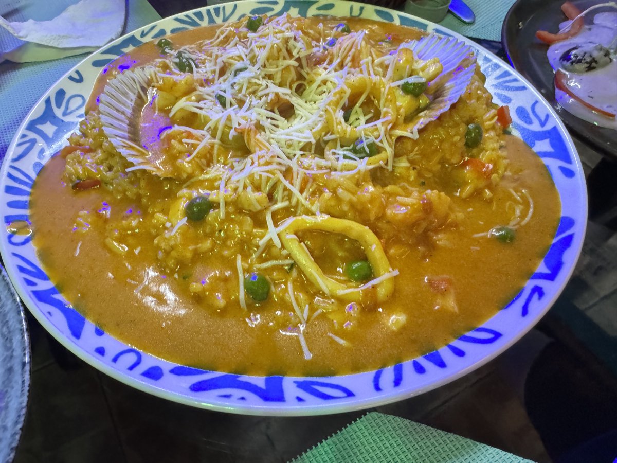 charliedelvalle's tweet image. Con el amigo Emmanuel en Restaurante COSTAZUL Seafood Miraflores en Lima Perú 🥇 #TripAdvisor 🫡 🇵🇪