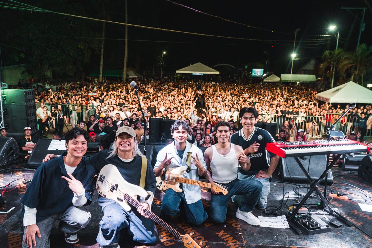 TheJuans_BAND's tweet photo. Ramdam gyud namo ang pagkanta ninyo, Bayugan City, Agusan del Sur! Maraming salamat sa mainit na pagtanggap. ❤️‍🔥

#TheJuansLive #TheJuans
📸: @niccsnaps https://t.co/9Vhfom4Epo