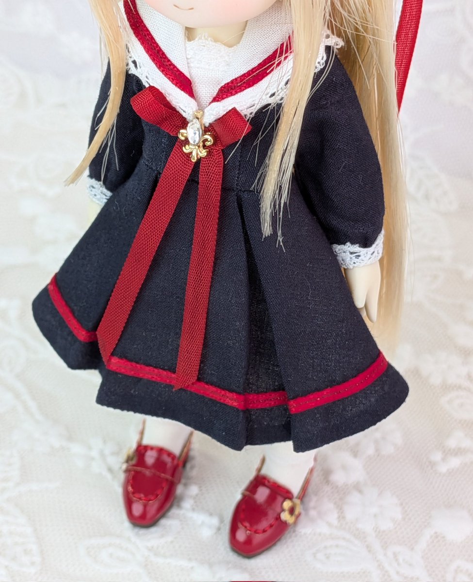 ピコニーモP専用】レースセーラーワンピース ネイビー×レッド」 深みの