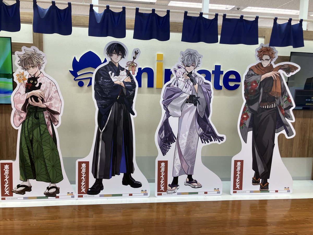 adg0405's tweet photo. 東京エイリアンズの推し旅行ってきました！アバンティ京都のアニメイトには素敵なパネルがお出迎え！
無事、クリアファイルをいただくことができました！本は特典が欲しいところがあったので別のとこで購入させていただきます！

 #東京エイリアンズ https://t.co/ay9mmFQoZn